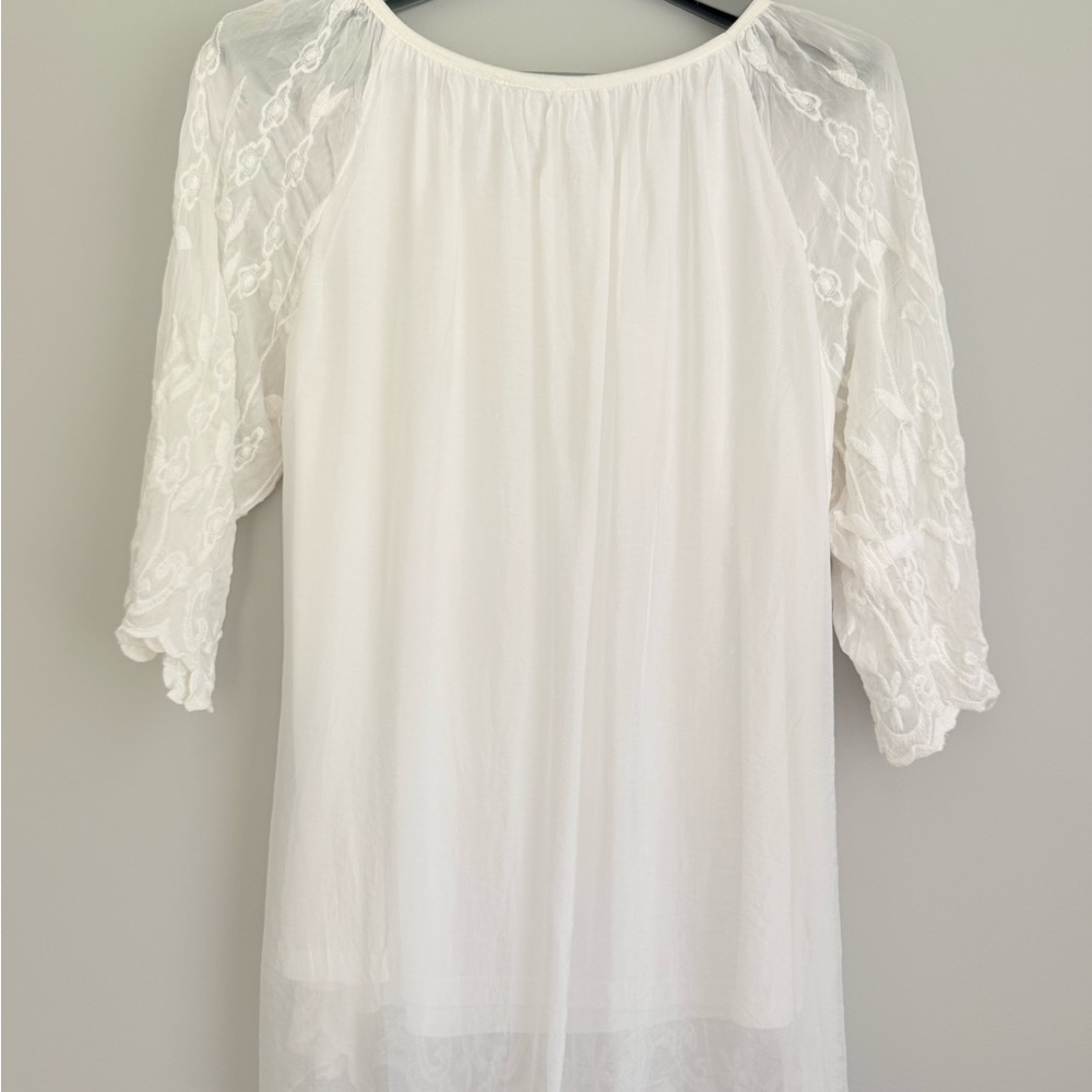 Chic ivory Bellambra top Embroidered Blouse - Picture 8 of 10